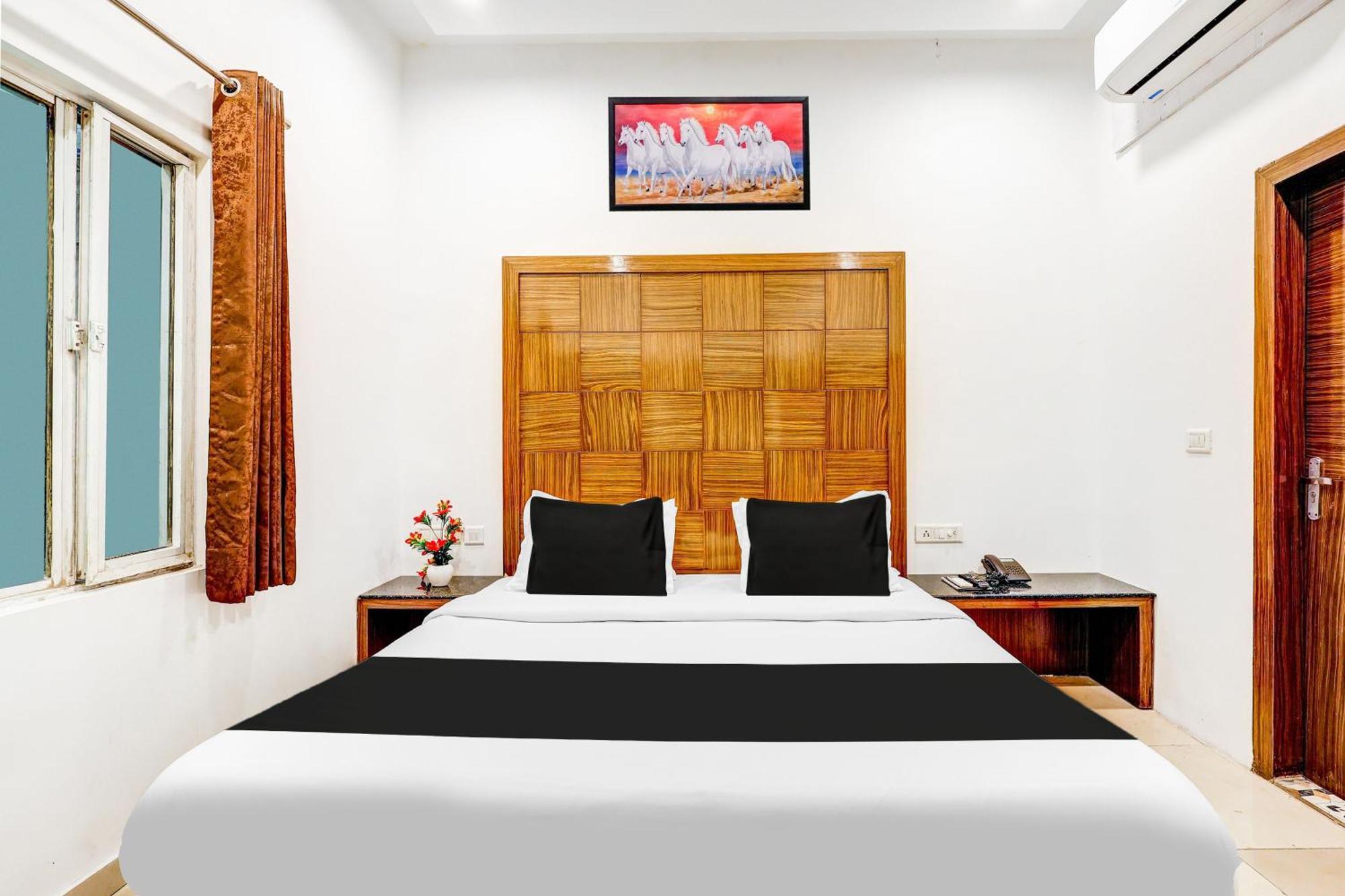 Super Townhouse Arakashan Road Paharganj Formerly Mohan International 新德里 外观 照片
